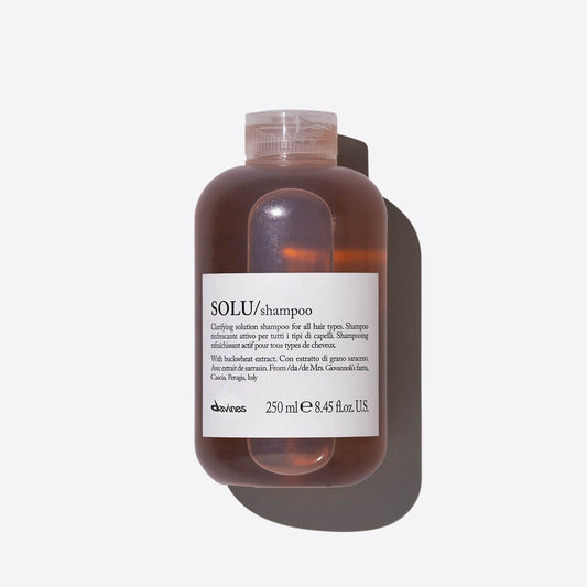 DAVINES Essential Haircare SOLU Shampoo 250ml